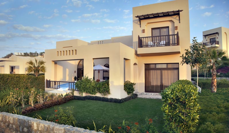 middle-east-holidays-ras-al-khaimah-the-cove-rotana-resort-garden view-two-bedroom-villa-exterior